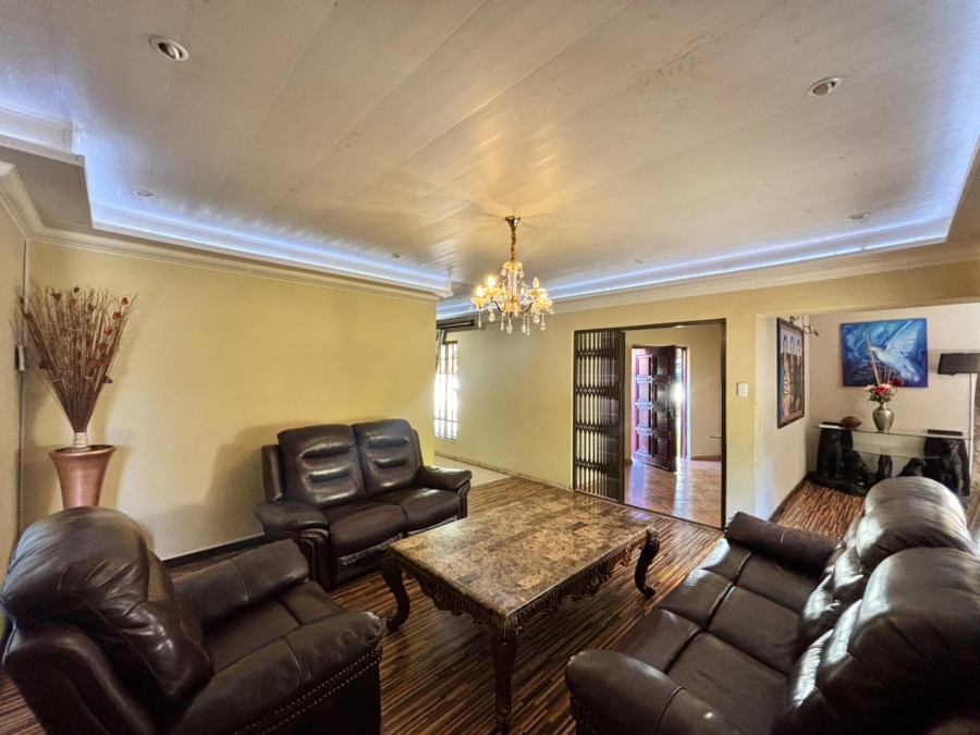 5 Bedroom Property for Sale in Sasolburg Ext 11 Free State